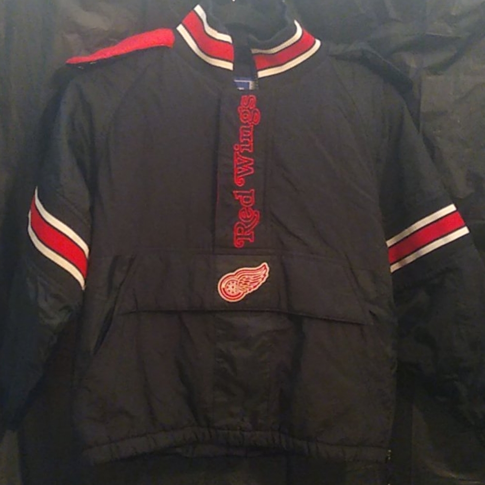 90's Starter NHL Detroit Red Wings hooded coat